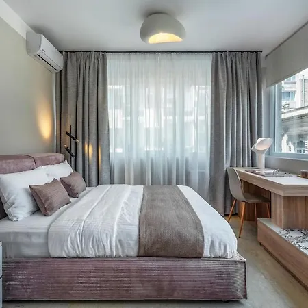 Ermou O'clock Saloniki