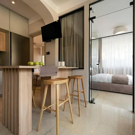 Ermou O'clock Apartament *