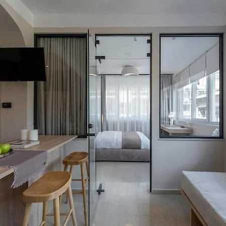 Apartmán Ermou O'clock *