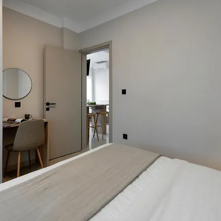 Apartmán Ermou O'clock Soluň
