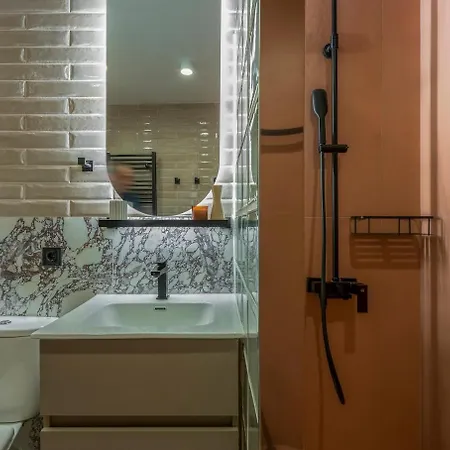 Ermou O'clock Apartmán Soluň